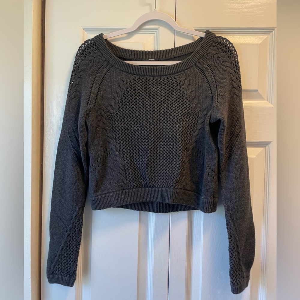 Lululemon Be Present cropped knit sweater